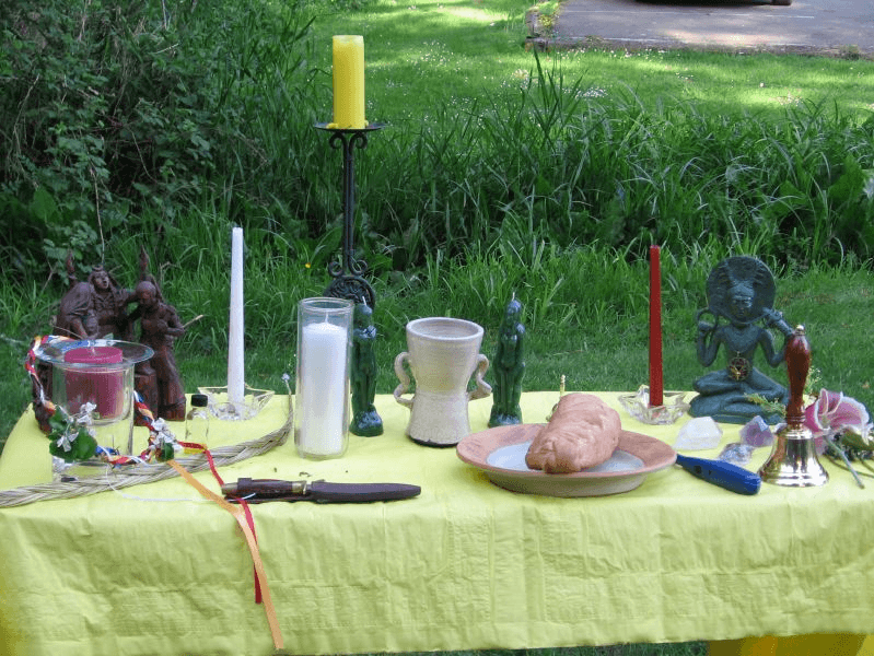 Altar neopagano wiccano